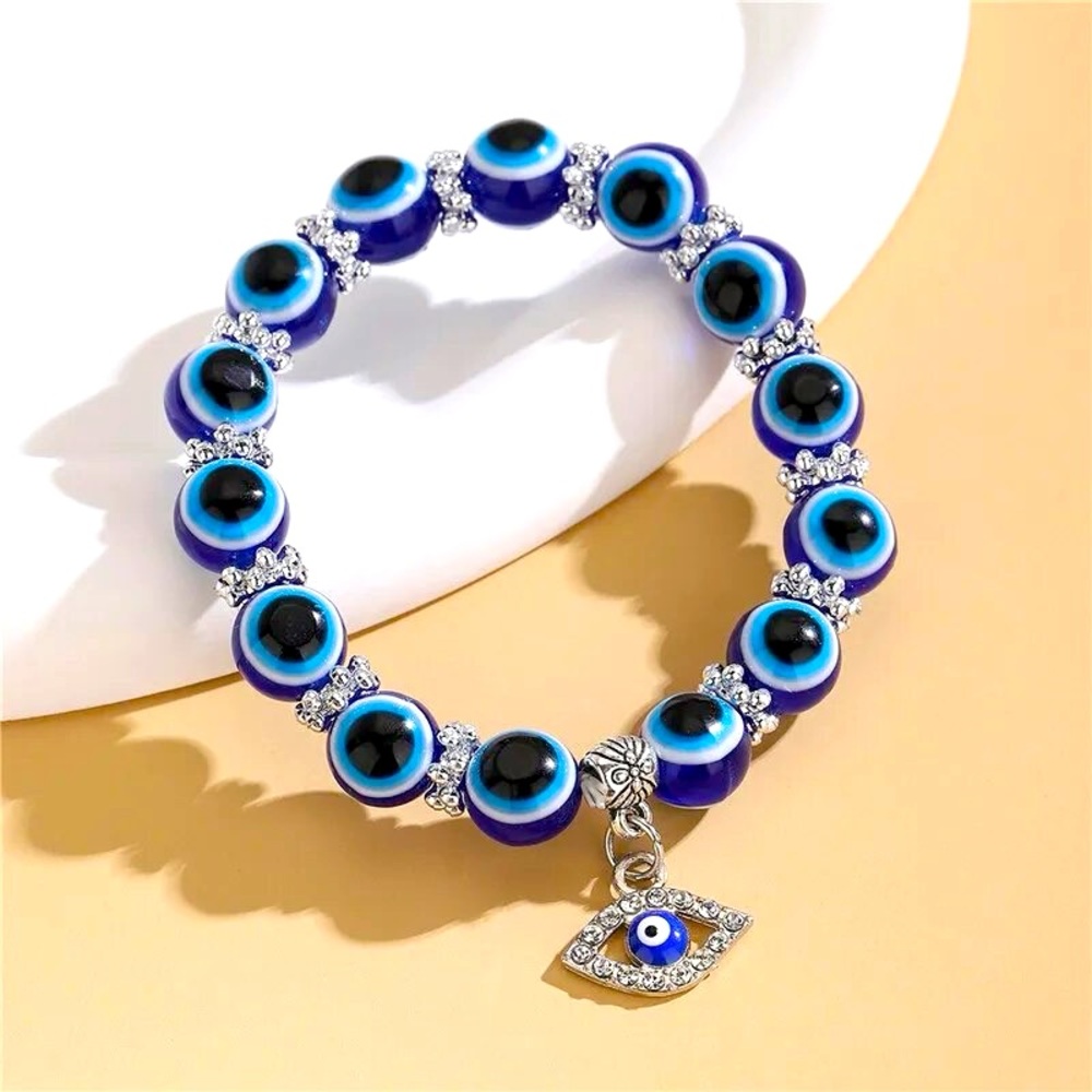 Evil Eye 🧿 Diamond Bead Bracelet